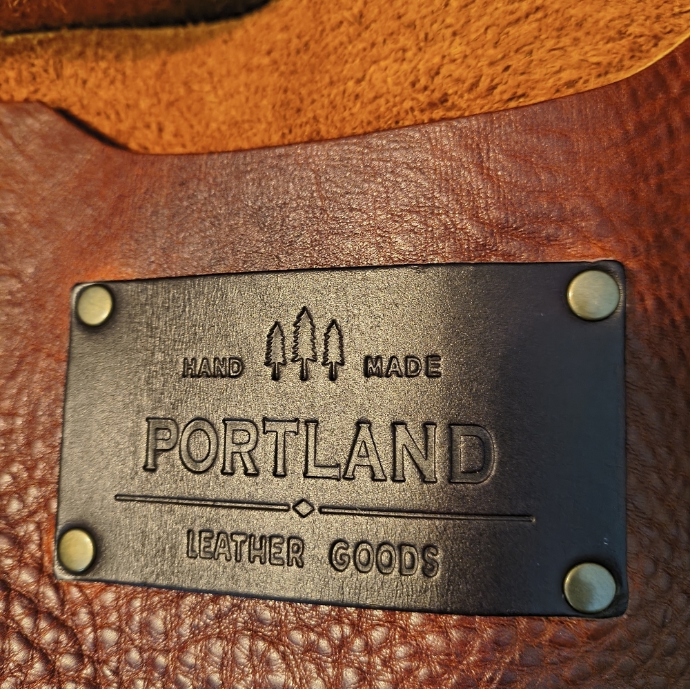 Portland Leather Goods Medium Zipper Tote - Picture 3 of 10